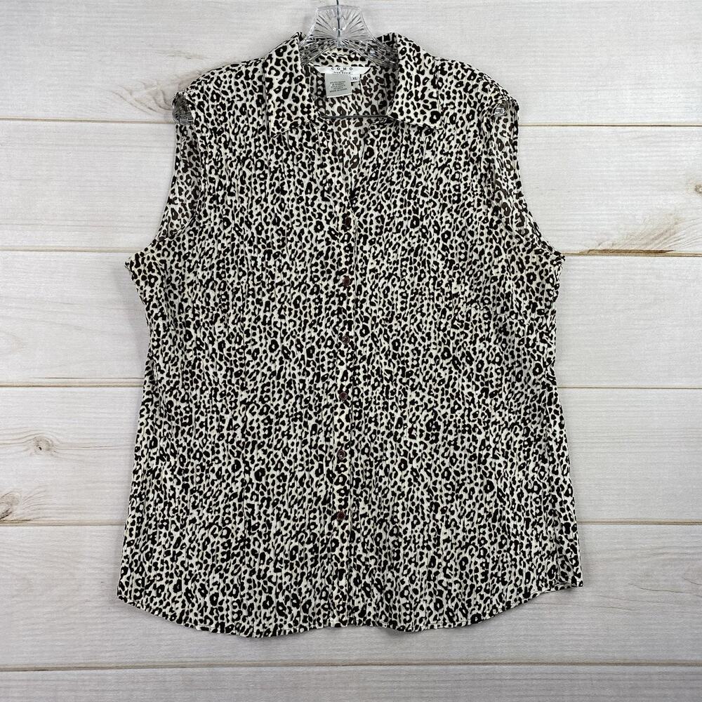 Como Fred David Top XL Animal Print Crinkle Accordion Stretch Button Up V Neck
